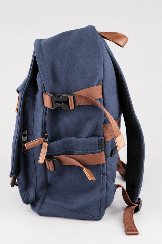 Secure Backpack with Combination Lock & Bluetooth Tracking 